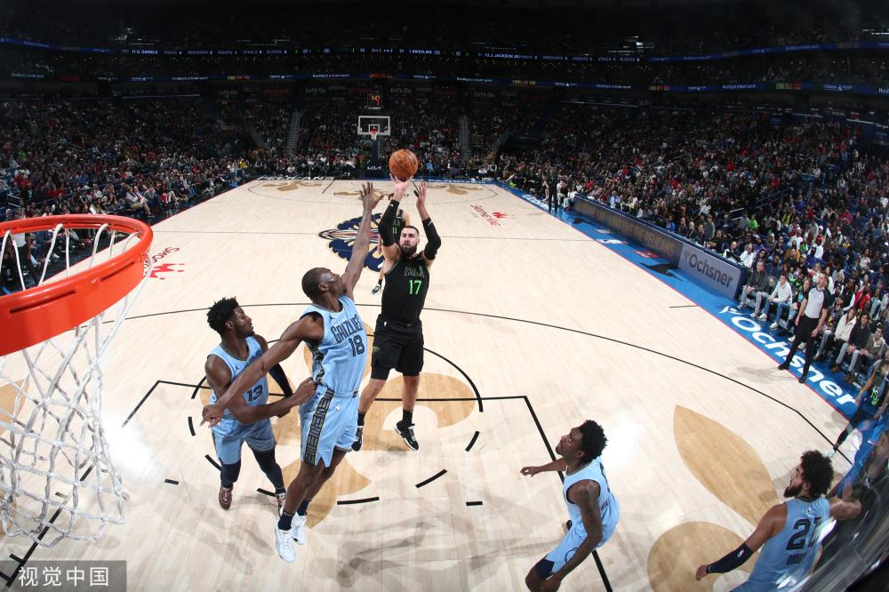 斯卢茨基在 斯卢茨基在