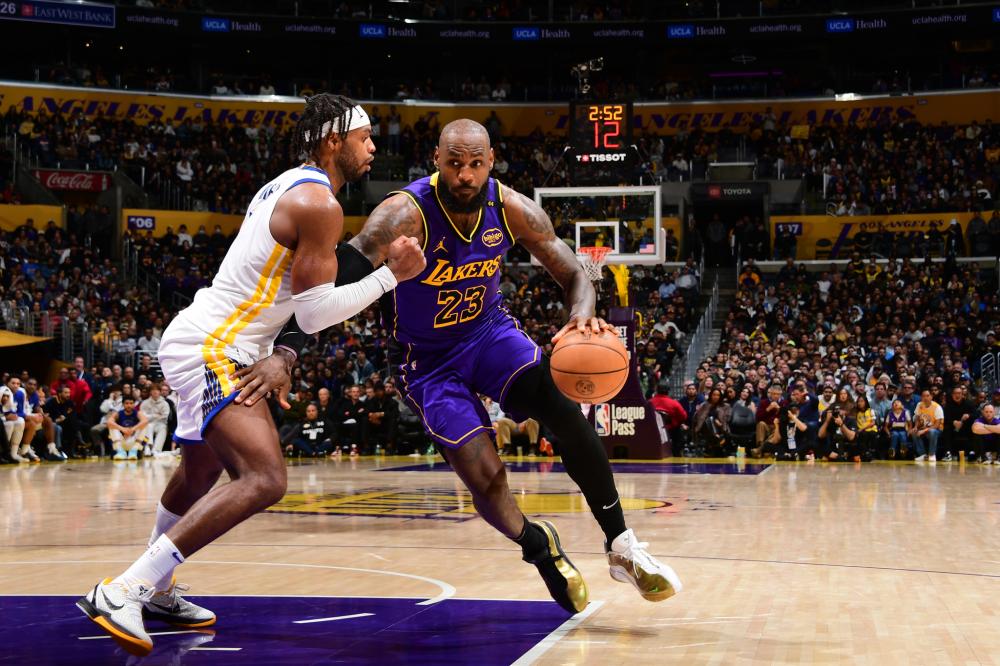 他在自己职 他在自己职